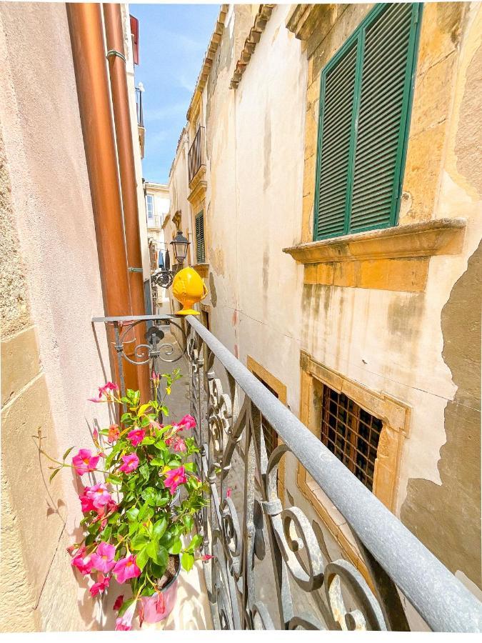 Rua 39 Fine By Dimore In Sicily Syracuse